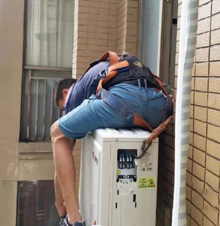 贺州空调移机